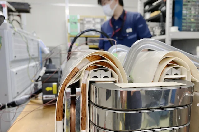 高周波トランス